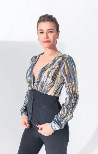 İpek Tatlıtuğ ticaret hayatındaki başarısını oyunculuk sektörüne taşıyor! Yeni Kıvanç peşinde