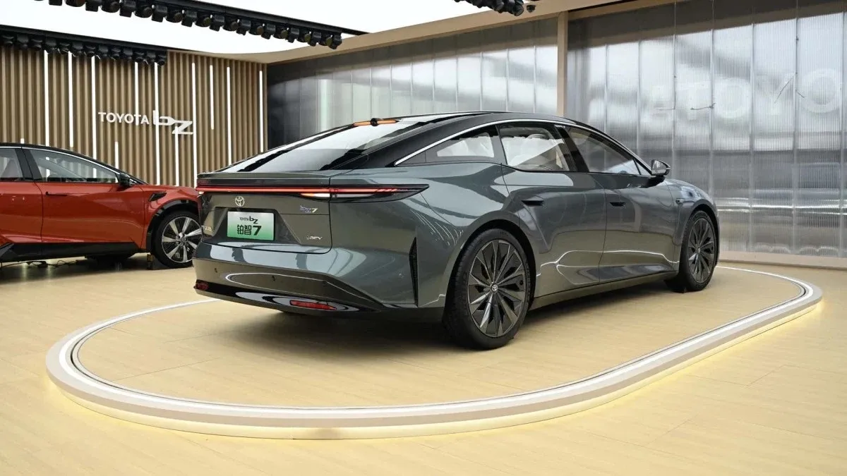 Tesla’ya rakip geliyor: Toyota bZ7 Türkiye fiyatı ne kadar olacak?