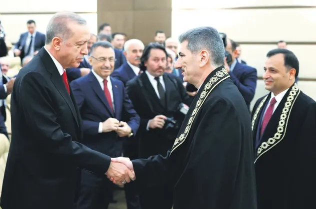 “Güçlü liderle Türkiye Yüzyılı” vurgusu! Başkan Erdoğan Vizyon Belgesi’ni açıklayacak