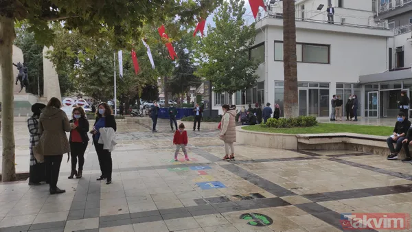 SON DAKİKA: İzmir'de 6,6 büyüklüğünde deprem! İşte İstanbul'dan da hissedilen deprem sonrası ilk görüntüler - 45