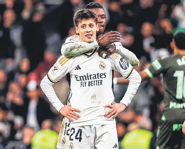 Arda Real’de kalıyor!