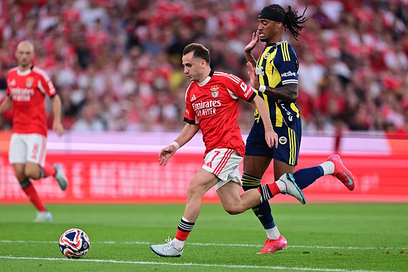 Fenerbahçe'de ıslak imzalar atılıyor! 4 yıldız yolda - 9