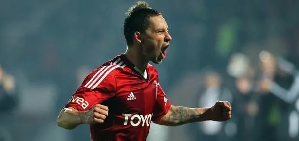 Holosko’dan ikinci dalya geldi