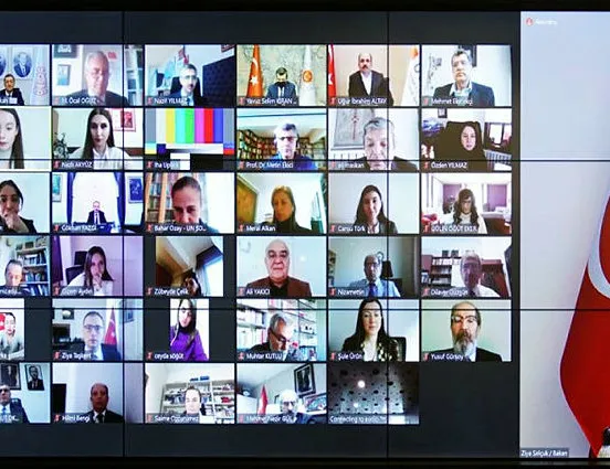 Bakan Selçuk’tan flaş uzaktan eğitim açıklaması!