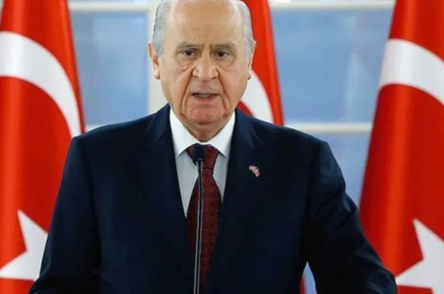 Bahçeli'den Haluk Bilginer'e tebrik