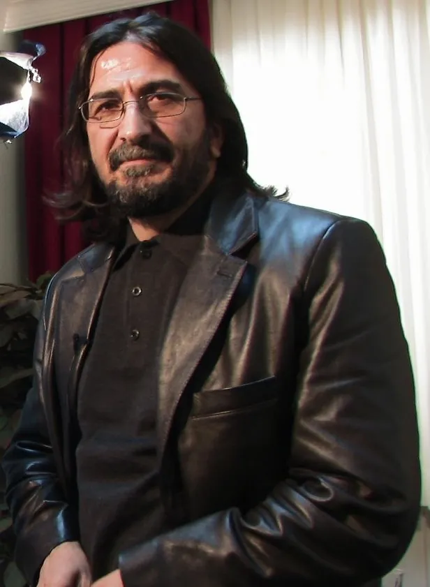 İmamoğlu yandaşı Soner Yalçın’dan CHP ve Kılıçdaroğlu'na 6’lı masa çıkışı: ‘Atatürk yazın’ diyecek kimse kalmadı mı koca partide?-4