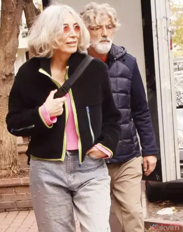 Cansu Tosun'un babası Kenan Tosun Serenay Sarıkaya'nın annesi Ümrah Seyhan için eşinden boşandı: "O konu kapandı" - 9