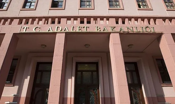 Adalet Bakanlığı personel alımı ne zaman 2022? Adalet Bakanlığı 12 bin 823 personel alımı başvuru şartları neler?-2