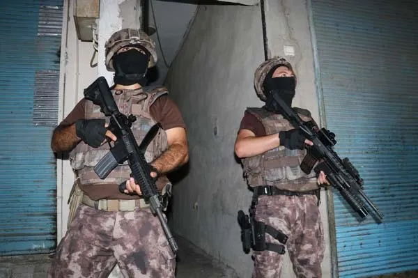 Adana'da şafak vakti DEAŞ'a operasyon-2