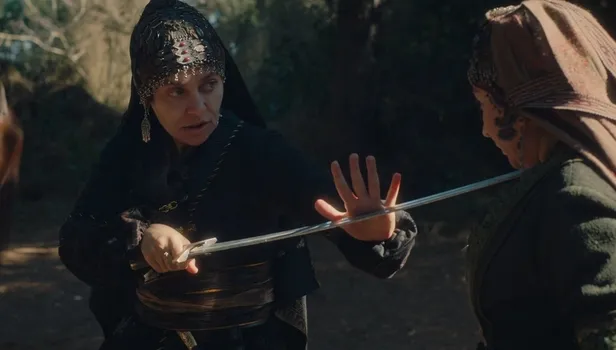 Zöhre Hatun ile Selcan Hatun karşı karşıya! Kuruluş Osman 16. yeni bölüm