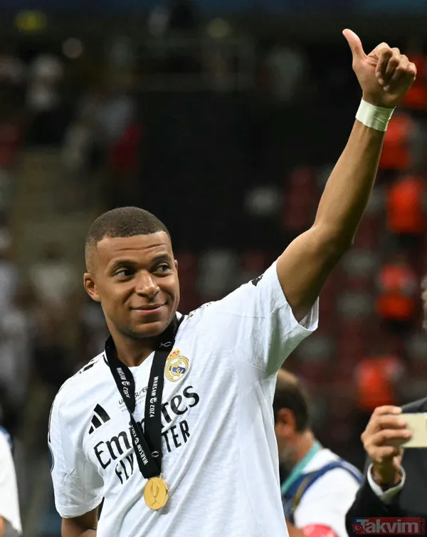 UEFA Süper Kupa'da şampiyon Real Madrid! Mbappe siftah yaptı... Arda Güler 4. kupasını kaldırdı - 20