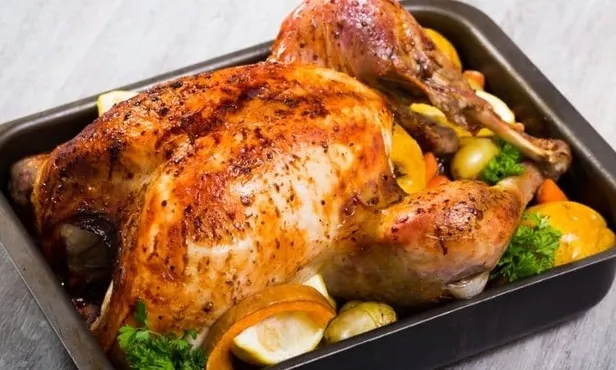 Tadı damaklarda kalacak fırında hindi nasıl yapılır? Yılbaşı hindisi tarifi! Yılbaşı hindisi malzemeler, püf noktalar...-2