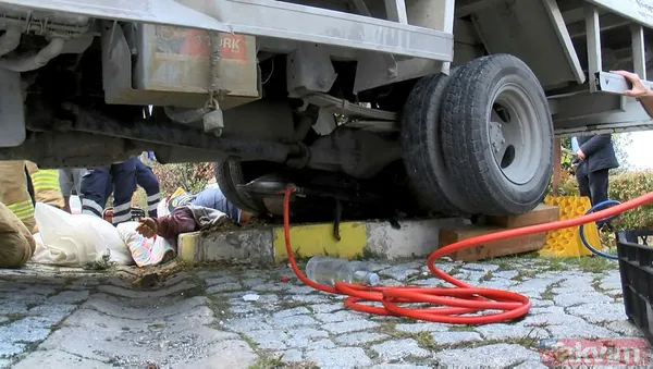 İstanbul'da el frenini çekmeyi unutan nakliye şoförü kamyonetin altında kaldı - 11
