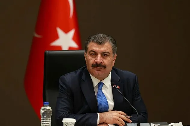 Son dakika: Sağlık Bakanı Koca'dan dolmuş kooperatiflerine çağrı