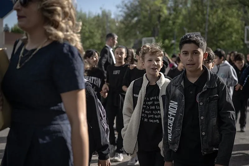 Okullarda tatil sonrası 20 milyon öğrenci, 1 milyon 200 bin öğretmen için ilk ders zili çaldı! Yaz tatili ne zaman başlayacak?-3