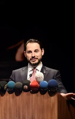Bakan Albayrak'tan dünyaya FETÖ uyarısı