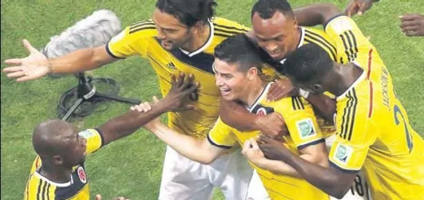James Uruguay’ı ısırdı