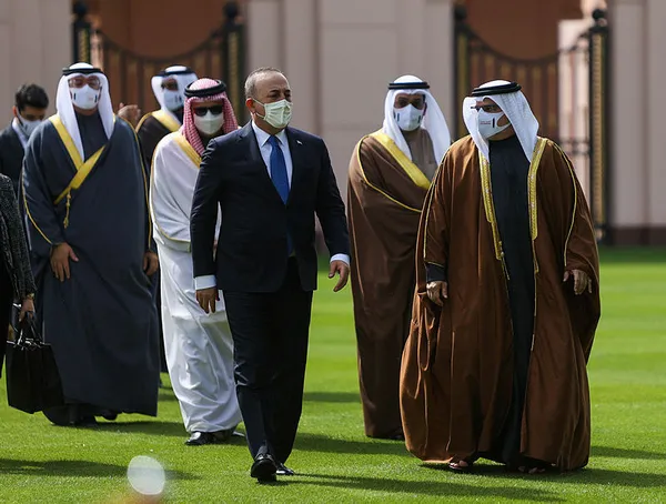 disisleri-bakani-mevlut-cavusoglu-bahreyn-veliaht-prensi-ve-basbakani-al-khalifayla-gorustu-1643625926102.jpg Dışişleri Bakanı Mevlüt Çavuşoğlu, Bahreyn Veliaht Prensi ve Başbakanı Al Khalifa’yla görüştü-5