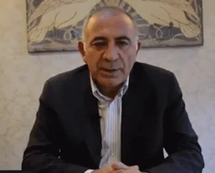 CHPli vekiller skandallara doymuyor! Gürsel Tekin PKK kanalına çıkıp, Türkiyeyi eleştirdi!
