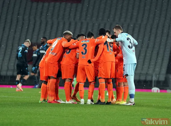 Trabzonspor'un Süper Kupa zaferi sonrası hakemlere 'penaltı' tepkisi: Çifte standart var - 11