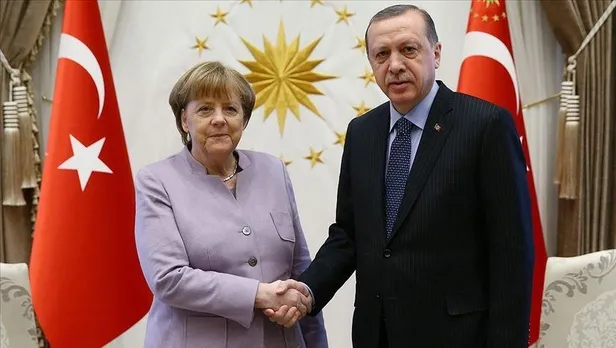 Son dakika: Almanya Başbakanı Angela Merkel İstanbul'a geldi-1