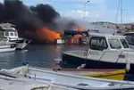 Çeşme’de tekneler alev aldı!
