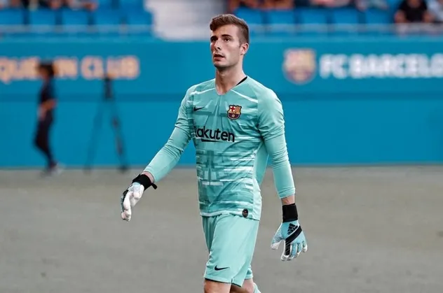 Galatasaray'da kaleye "Pena"ltı canavarı! Barça'dan geliyor