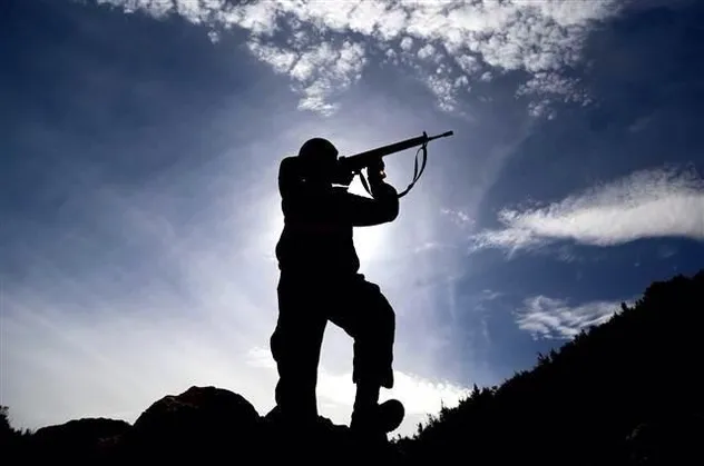 Son dakika: MSB duyurdu: 2 PKK/YPG’li terörist daha teslim oldu