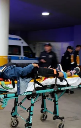 Erzincan'da midibüsün devrilmesi sonucu 21 kişi yaralandı