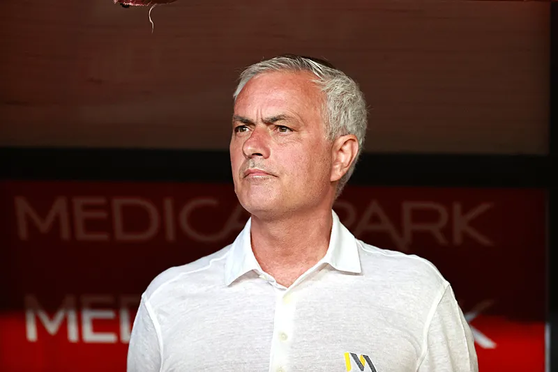 Fenerbahçe'ye 1.90'lık forvet! Transfer için sözleşmesi hazır - 5