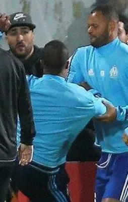 Patrice Evra'ya 7 ay men cezası