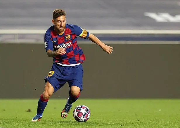 lionel-messi-icin-juventus-da-devreye-girdi-babasiyla-temasa-gectiler-1598644913087.jpeg Lionel Messi için Juventus da devreye girdi! Babasıyla temasa geçtiler...-1