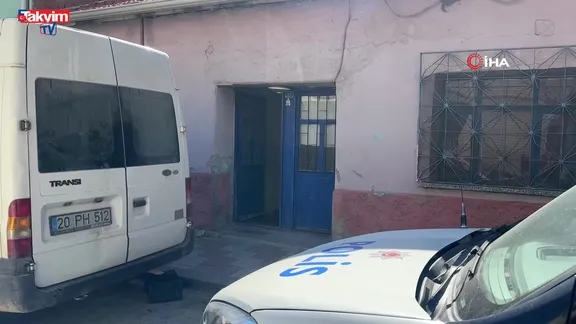 Uşak'ta korkunç cinayet! Babasını bıçaklayarak öldürdü