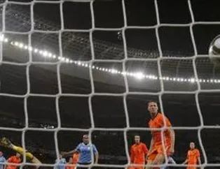 Uruguay-Hollanda yarı final