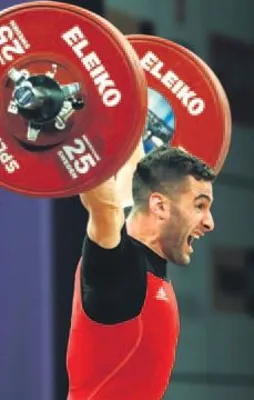 Halterde destan yazdık