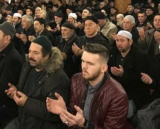 Mehmetçik için 90 bin camide dualar edildi