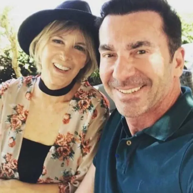 Başka Bir Gün'ün Haluk'u Avni Yalçın bakın hangi ünlü oyuncunun babası çıktı! Meğer Uzak Şehir'in yıldızının... - 11