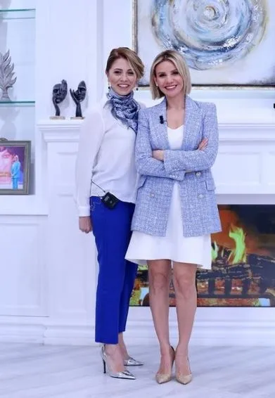 Esra Erol'daki dişli avukat Hülya Kuran'ın eşi oğlu kızı maaile hukukçu! Meğer oğlu da atv Esra Erol'daymış kimmiş bir bakın-3