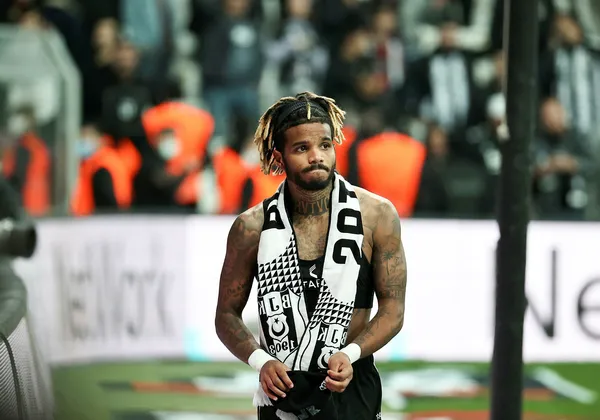 besiktasta-valerien-ismaelin-goreve-gelmesiyle-valentine-rosier-turbo-modunu-acti-1649585875053.jpg Beşiktaş'ta Valerien Ismael’in göreve gelmesiyle Valentine Rosier turbo modunu açtı-3