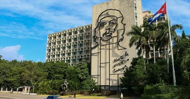 Küba kendilerini terör listesine alan ABD’yi kınadı