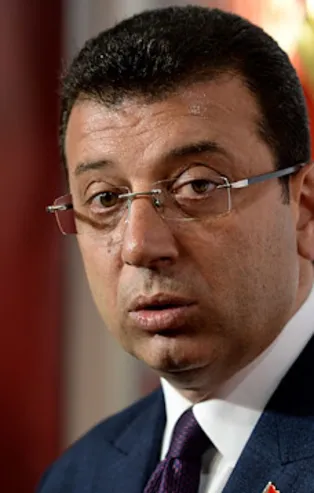 Ekrem İmamoğlu hakkında suç duyurusu