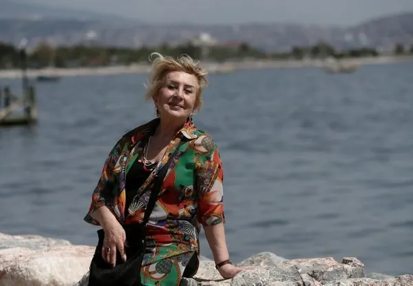 Hastanelerde 'sus' pozu veren hemşire Dilek Tunca'dan yıllar sonra gelen itiraf: 'İyi ki sus pozunu çektirmişim'-3