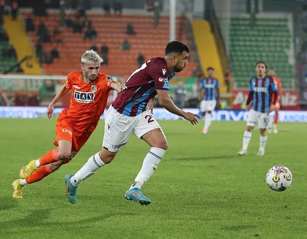 akdeniz-temsilcisi-alanyaspor-evinde-trabzonsporu-5-0-maglup-etmeyi-basardi-1673290858827.jpeg Akdeniz temsilcisi Alanyaspor evinde Trabzonspor'u 5-0 mağlup etmeyi başardı-6