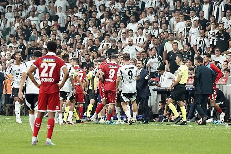 Türkiye Futbol Federasyonu (TFF) 4. haftanın VAR kayıtlarını açıkladı-4