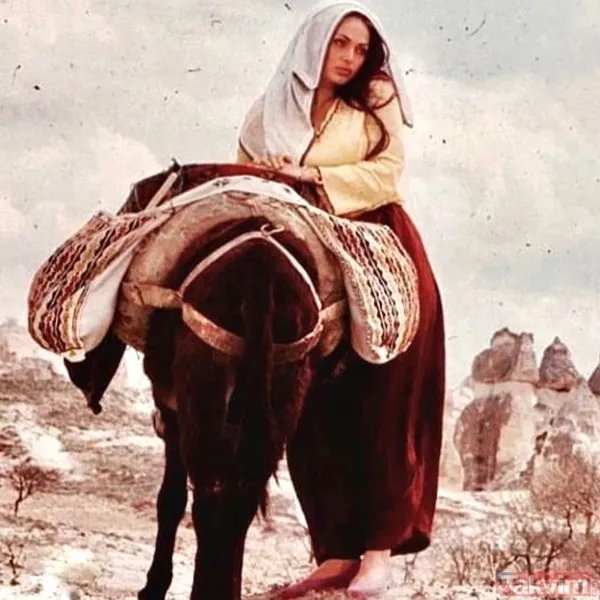 Yeşilçam’ın Sultan’ı Türkan Şoray’dan Müjde Ar itiraf! Şoray Kanunları’nı bakın nasıl feshetmiş! Meğer Cihan Ünal’la yatak sahnesinde... - 17