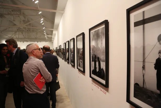 Ara Güler Sergisi, Londra'da ilk 10 etkinlikte-1