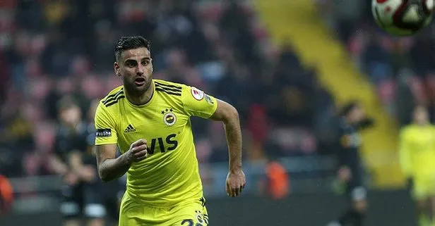 Son dakika: Medipol Başakşehir Fenerbahçeli oyuncu Deniz Türüç’ü kiralık olarak kadrosuna kattı