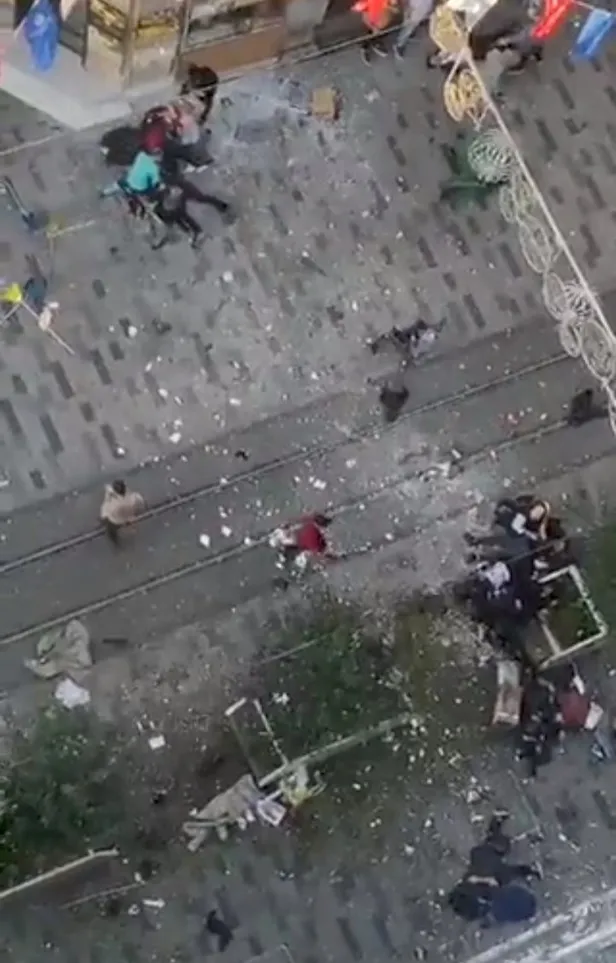 Yürekler kavruldu! Patlamada vefat eden Arzu Özsoy kimdir, kızı Yağmur Uçar kimdir? Taksim'de patlamada şehit olan Arzu Özsoy ve kızı kaç yaşındaydı?-3