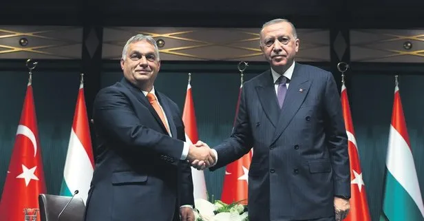 Başkan Recep Tayyip Erdoğan’dan Miçotakis’e çok sert mülteci tepkisi
