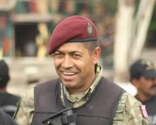 Can çekişirken kalbine sıktı!